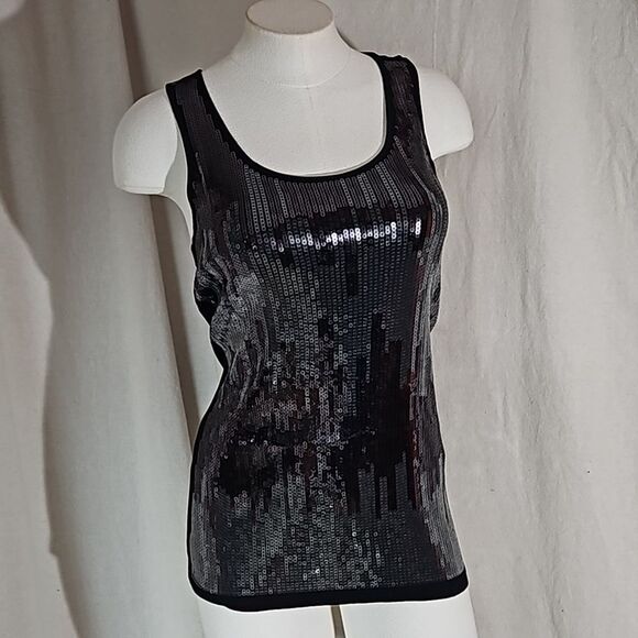 Black & Gray Geometric Patterned Sequin Tank Top - Small - Picture 1 of 10